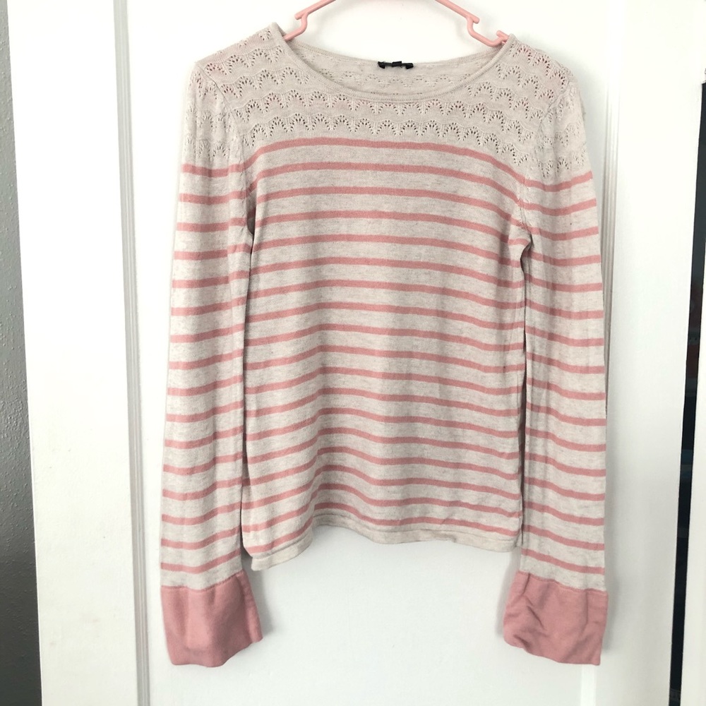 ☀️5/$25☀️ Hannah Top